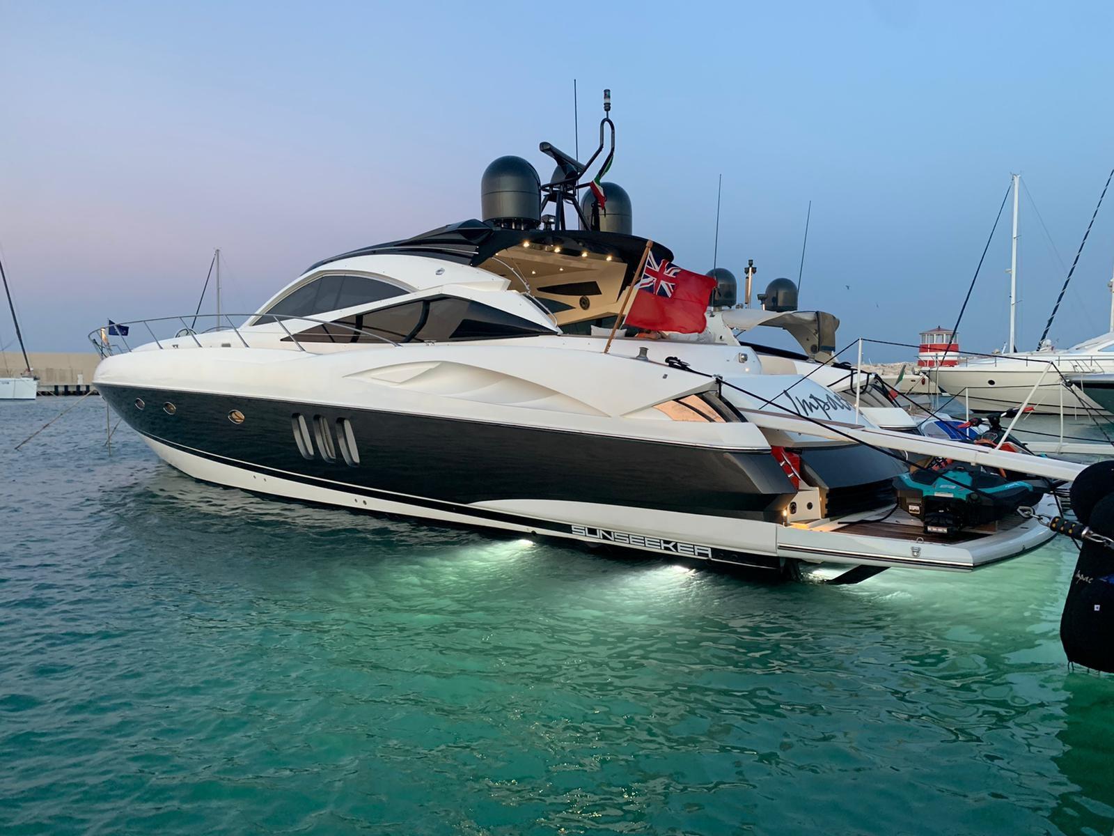 Usato 2004 Sunseeker Predator 68 - Piacenza