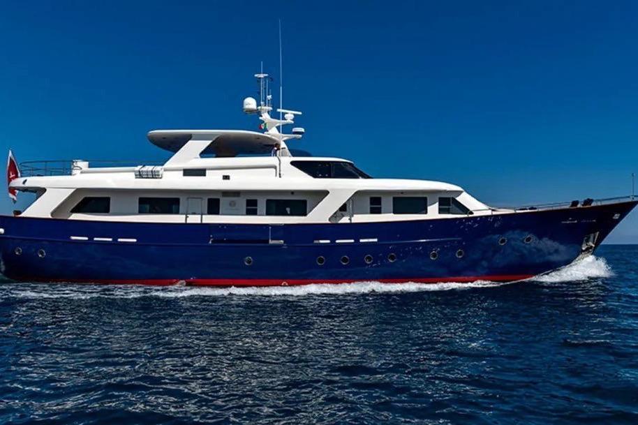 Usato 2002 Benetti Sail Division 105 - Barletta-Andria-Trani